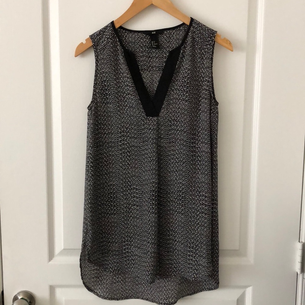 H&M Black & White Dress Tank Top, Size 2